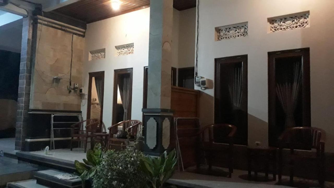 Jepun Inn Падангбай Экстерьер фото